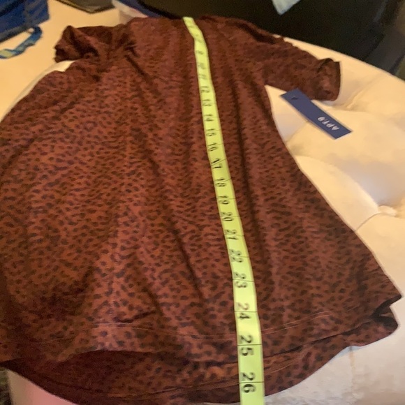 Apt 9 brown short sleeved top with Cami under it - Picture 9 of 11